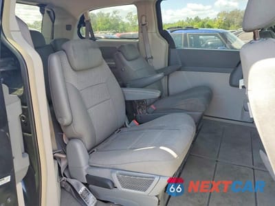 Zdjęcie 11 z 12 samochodu: 2008 CHRYSLER TOWN & COUNTRY TOURING VIN:2A8HR54P48R129429 - miniatura