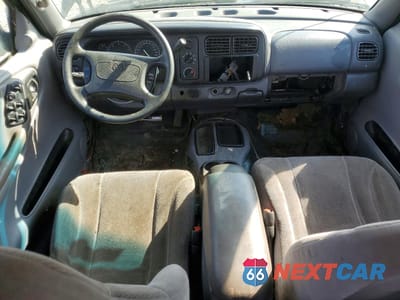 Zdjęcie 8 z 12 samochodu: 2000 DODGE DAKOTA QUAD VIN:1B7GL2AX9YS690196 - miniatura