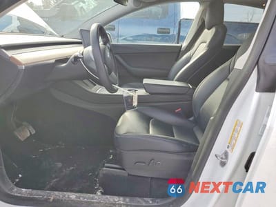 Zdjęcie 7 z 13 samochodu: 2022 TESLA MODEL Y VIN:7SAYGAEE6NF518246 - miniatura