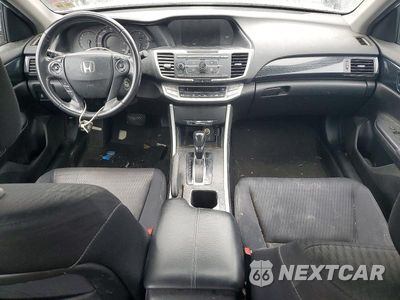 Zdjęcie 8 z 11 samochodu: 2014 HONDA ACCORD VIN:1HGCR2F58EA168036 - miniatura