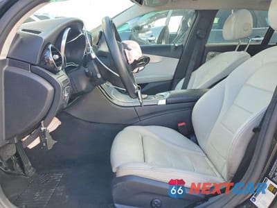 Zdjęcie 7 z 12 samochodu: 2018 MERCEDES-BENZ C 300 VIN:55SWF4JB8JU269977 - miniatura