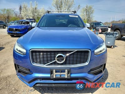 Piąte zdjęcie samochodu w środku: 2016 VOLVO XC90 T8 VIN:YV4BC0PM3G1086723 - miniatura