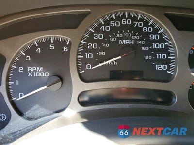 Zdjęcie 9 z 13 samochodu: 2005 GMC YUKON XL DENALI VIN:1GKFK66U35J212186 - miniatura
