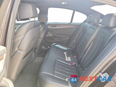 Zdjęcie 6 z 10 samochodu: 2021 BMW M550XI VIN:WBA13BK04MCF71483 - miniatura