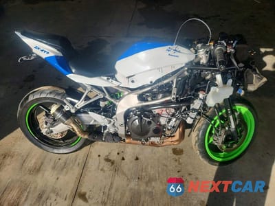 2024 KAWASAKI ZX400 S ML5ZXCS11RDA27012 - główne zdjęcie licytacji z USA - miniatura