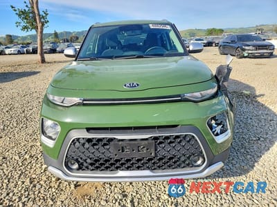 Piąte zdjęcie samochodu w środku: 2020 KIA SOUL X-LINE VIN:KNDJ23AU6L7103419 - miniatura