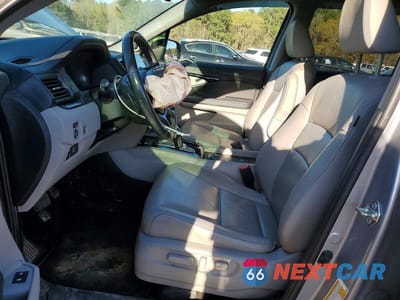 Zdjęcie 7 z 13 samochodu: 2020 HONDA PILOT TOURING VIN:5FNYF5H68LB019425 - miniatura