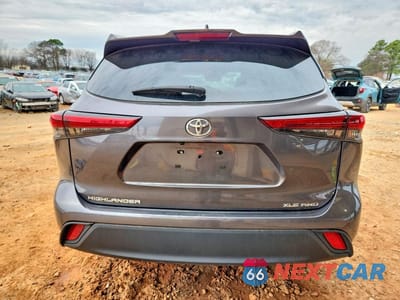 Zdjęcie 6 z 12 samochodu: 2023 TOYOTA HIGHLANDER XLE VIN:5TDKDRBH3PS042660 - miniatura