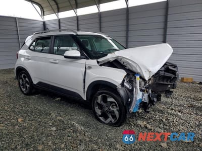 Czwarte zdjęcie samochodu z boku: 2023 HYUNDAI VENUE SEL VIN:KMHRC8A34PU219905 - miniatura
