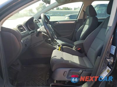 Zdjęcie 7 z 11 samochodu: 2013 VOLKSWAGEN GOLF VIN:WVWDB7AJ9DW129482 - miniatura