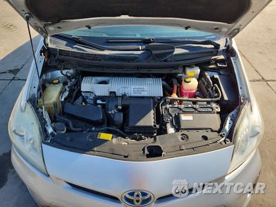 Zdjęcie 11 z 11 samochodu: 2013 TOYOTA PRIUS TWO VIN:JTDKN3DU1D5572258 - miniatura