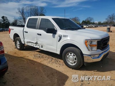 Czwarte zdjęcie samochodu z boku: 2022 FORD F150 SUPERCREW VIN:1FTEW1EB9NKF08354 - miniatura