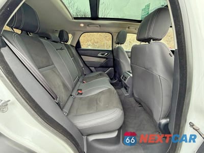 Zdjęcie 6 z 14 samochodu: 2019 LAND ROVER RANGE ROVER VELAR VIN:SALYA2EX8KA217447 - miniatura