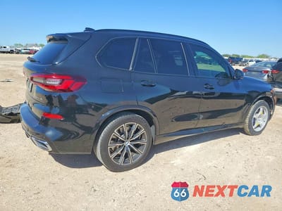 Trzecie zdjęcie samochodu z tyłu: 2021 BMW X5 XDRIVE40I VIN:5UXCR6C06M9E55259 - miniatura