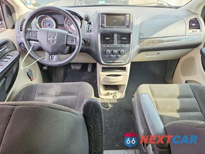 Zdjęcie 8 z 12 samochodu: 2018 DODGE GRAND CARAVAN SE VIN:2C4RDGBG4JR170707 - miniatura
