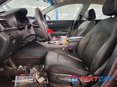Zdjęcie 7 z 12 samochodu: 2019 KIA OPTIMA LX VIN:5XXGT4L32KG344191 - miniatura