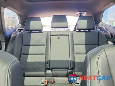 Zdjęcie 10 z 12 samochodu: 2025 BMW X1 XDRIVE28I VIN:WBX73EF04S5055795 - miniatura