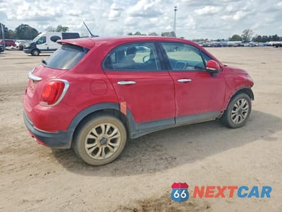 Trzecie zdjęcie samochodu z tyłu: 2016 FIAT 500X EASY VIN:ZFBCFXBT5GP435810 - miniatura