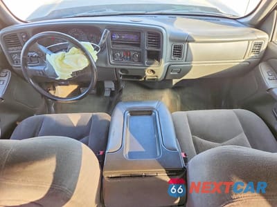 Zdjęcie 8 z 12 samochodu: 2006 CHEVROLET SILVERADO K1500 VIN:2GCEK19B061111283 - miniatura