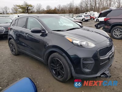 Czwarte zdjęcie samochodu z boku: 2018 KIA SPORTAGE LX VIN:KNDPM3AC4J7443497 - miniatura