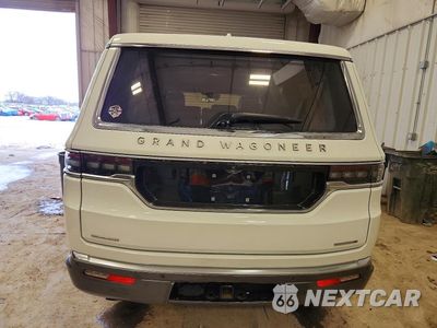 Zdjęcie 6 z 12 samochodu: 2022 JEEP GRAND WAGONEER SERIES III VIN:1C4SJVGJ4NS102138 - miniatura