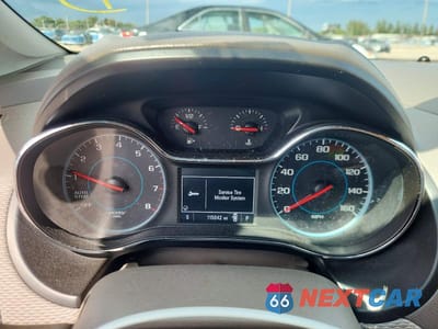 Zdjęcie 9 z 11 samochodu: 2018 CHEVROLET CRUZE LS VIN:1G1BC5SMXJ7127630 - miniatura