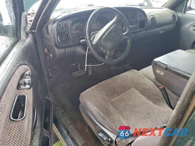 Zdjęcie 8 z 12 samochodu: 2001 DODGE RAM 2500 VIN:1B7KF23Z91J526894 - miniatura