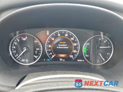 Zdjęcie 9 z 12 samochodu: 2018 BUICK LACROSSE ESSENCE VIN:1G4ZP5SZ7JU116197 - miniatura