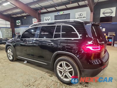 Drugie zdjęcie samochodu z przodu: 2021 MERCEDES-BENZ GLB 250 4MATIC VIN:W1N4M4HB4MW109298 - miniatura