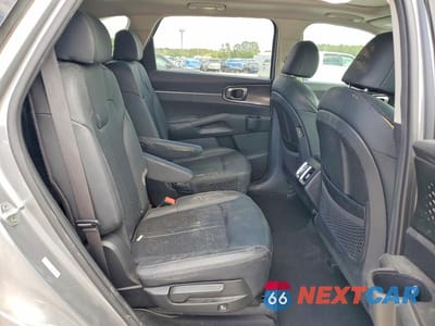 Zdjęcie 11 z 14 samochodu: 2021 KIA SORENTO HYBRID EX VIN:KNDRH4LG3M5045572 - miniatura