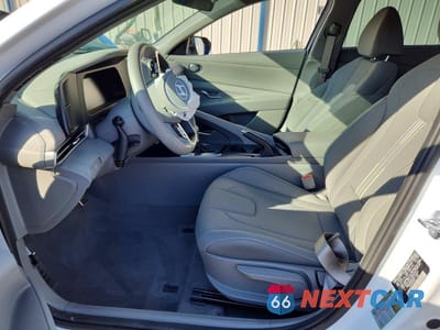 Zdjęcie 7 z 12 samochodu: 2025 HYUNDAI ELANTRA SEL SPORT VIN:KMHLM4DG4SU070401 - miniatura