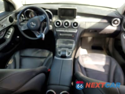 Zdjęcie 8 z 12 samochodu: 2016 MERCEDES-BENZ C 300 VIN:55SWF4JB5GU163589 - miniatura