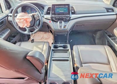 Zdjęcie 8 z 13 samochodu: 2018 HONDA ODYSSEY EXL VIN:5FNRL6H74JB100995 - miniatura