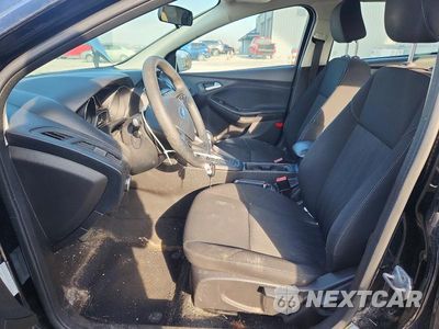 Zdjęcie 7 z 12 samochodu: 2016 FORD FOCUS SE VIN:1FADP3F22GL371750 - miniatura