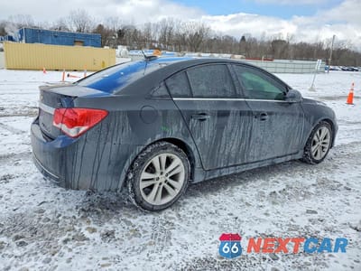 Trzecie zdjęcie samochodu z tyłu: 2015 CHEVROLET CRUZE LT VIN:1G1PE5SB4F7265282 - miniatura