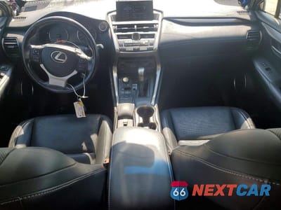Zdjęcie 8 z 12 samochodu: 2017 LEXUS NX 200T BASE VIN:JTJBARBZ6H2109517 - miniatura