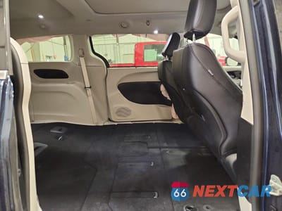 Zdjęcie 11 z 12 samochodu: 2024 CHRYSLER PACIFICA TOURING L VIN:2C4RC3BG2RR181700 - miniatura