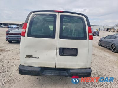 Zdjęcie 6 z 13 samochodu: 2018 CHEVROLET EXPRESS 2500 CARGO DELIVERY VAN VIN:1GCWGAFG1J1339572 - miniatura