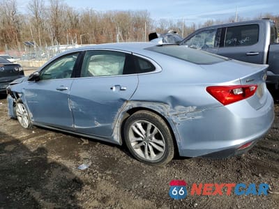 Drugie zdjęcie samochodu z przodu: 2017 CHEVROLET MALIBU LT VIN:1G1ZE5ST4HF234060 - miniatura