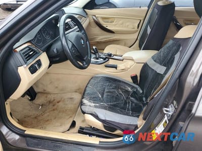 Zdjęcie 7 z 12 samochodu: 2013 BMW 320 I VIN:WBA3B1C52DK128624 - miniatura