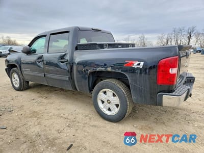 Drugie zdjęcie samochodu z przodu: 2010 CHEVROLET SILVERADO K1500 LT VIN:3GCRKSE38AG270087 - miniatura