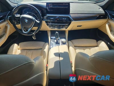 Zdjęcie 8 z 11 samochodu: 2021 BMW 530XE VIN:WBA33AG07MCG58208 - miniatura