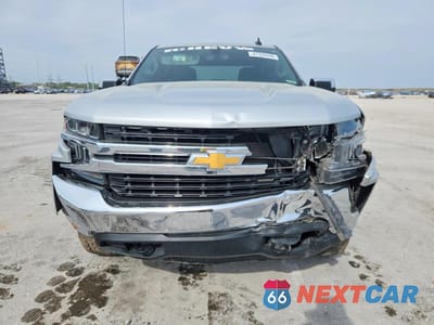 Piąte zdjęcie samochodu w środku: 2021 CHEVROLET SILVERADO K1500 LT VIN:1GCUYDED9MZ411394 - miniatura