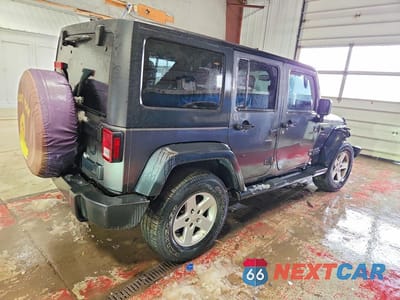 Trzecie zdjęcie samochodu z tyłu: 2016 JEEP WRANGLER UNLIMITED SPORT VIN:1C4BJWDGXGL219475 - miniatura