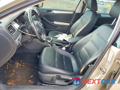 Zdjęcie 7 z 11 samochodu: 2013 VOLKSWAGEN JETTA SE VIN:3VWDP7AJ5DM237676 - miniatura