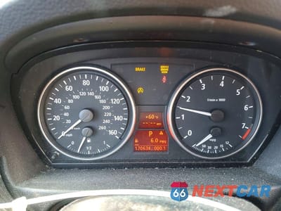 Zdjęcie 9 z 13 samochodu: 2006 BMW 330 I VIN:WBAVB33526KS32375 - miniatura