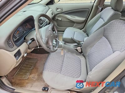 Zdjęcie 7 z 12 samochodu: 2001 NISSAN SENTRA XE VIN:3N1CB51D11L454920 - miniatura