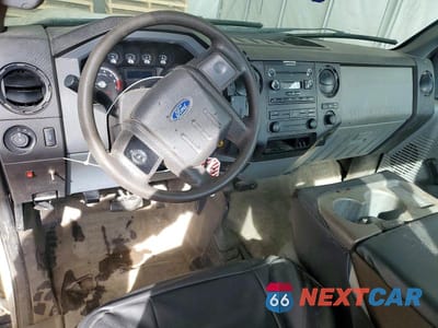 Zdjęcie 8 z 12 samochodu: 2011 FORD F250 SUPER DUTY VIN:1FTBF2B60BEC42720 - miniatura