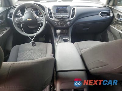 Zdjęcie 8 z 13 samochodu: 2022 CHEVROLET EQUINOX LT VIN:3GNAXKEVXNL100334 - miniatura