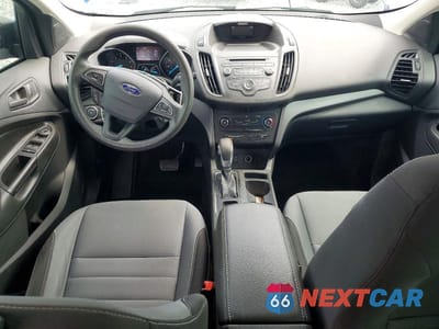 Zdjęcie 8 z 13 samochodu: 2018 FORD ESCAPE S VIN:1FMCU0F75JUA17159 - miniatura
